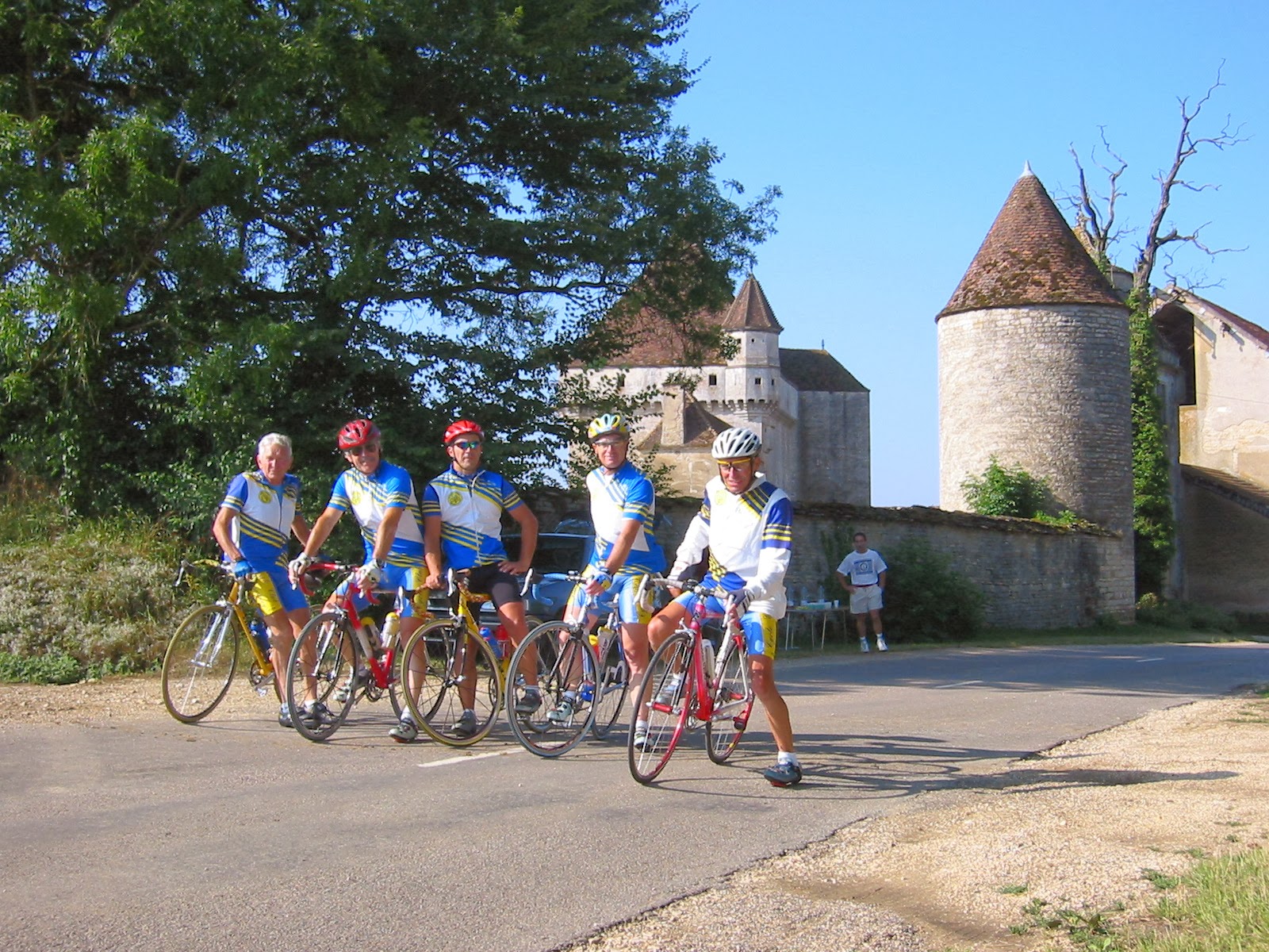 Copie_28229_de_sortie_club_St-Apo_du_06-07-2003_005.jpg