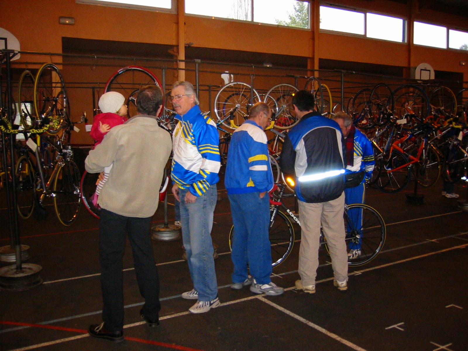 bourse_aux_velos_2004_014.jpg