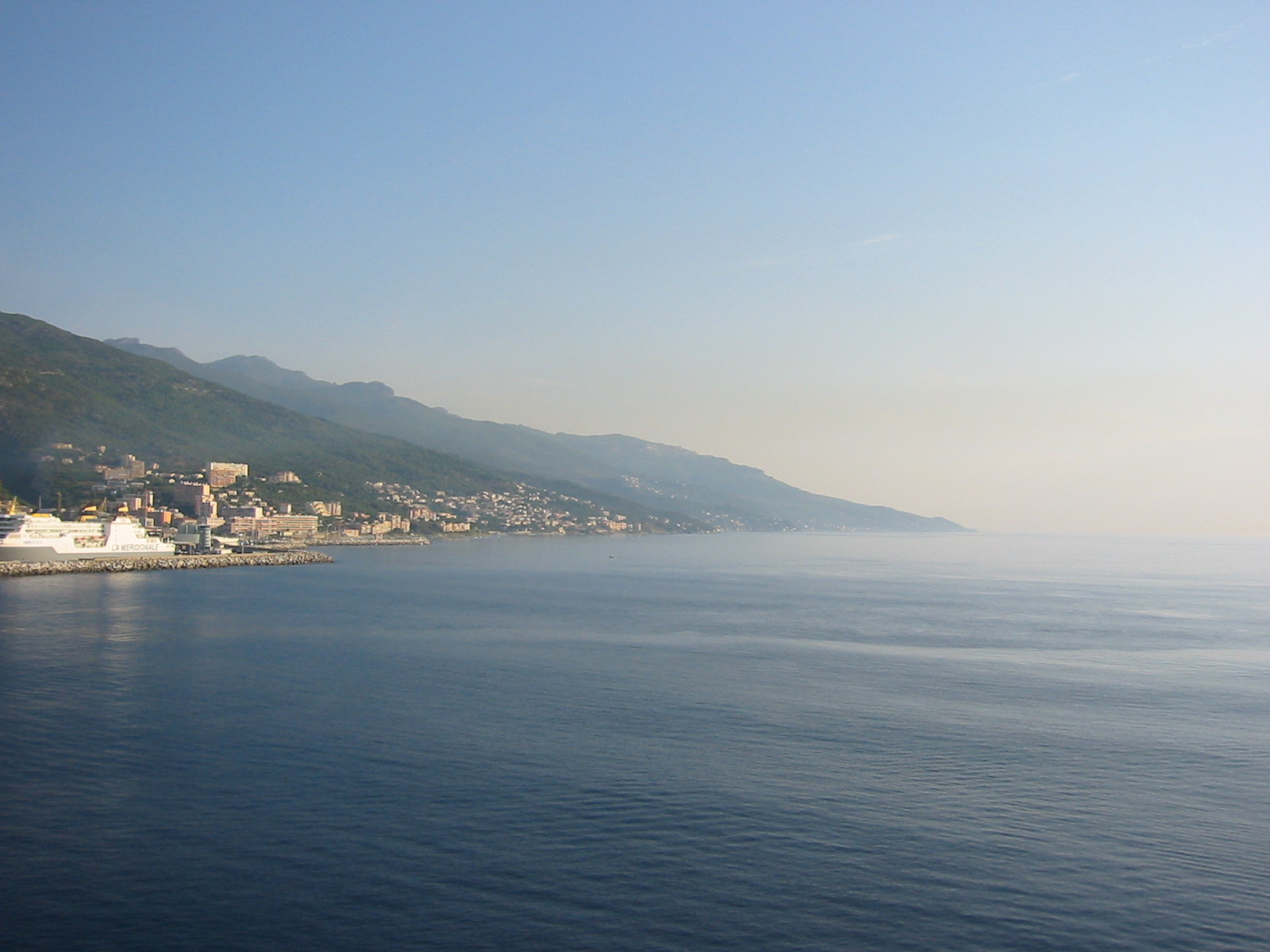 105-0505_IMG.JPG