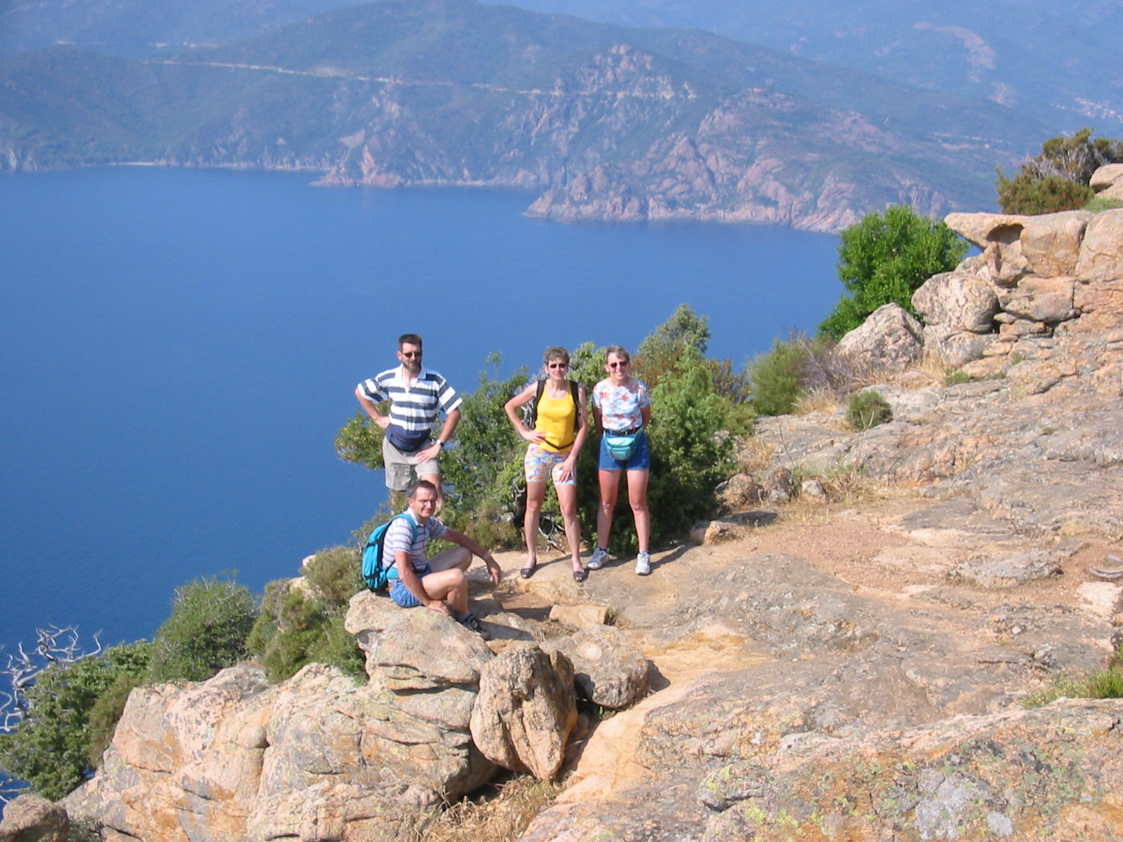 106-0669_IMG.JPG