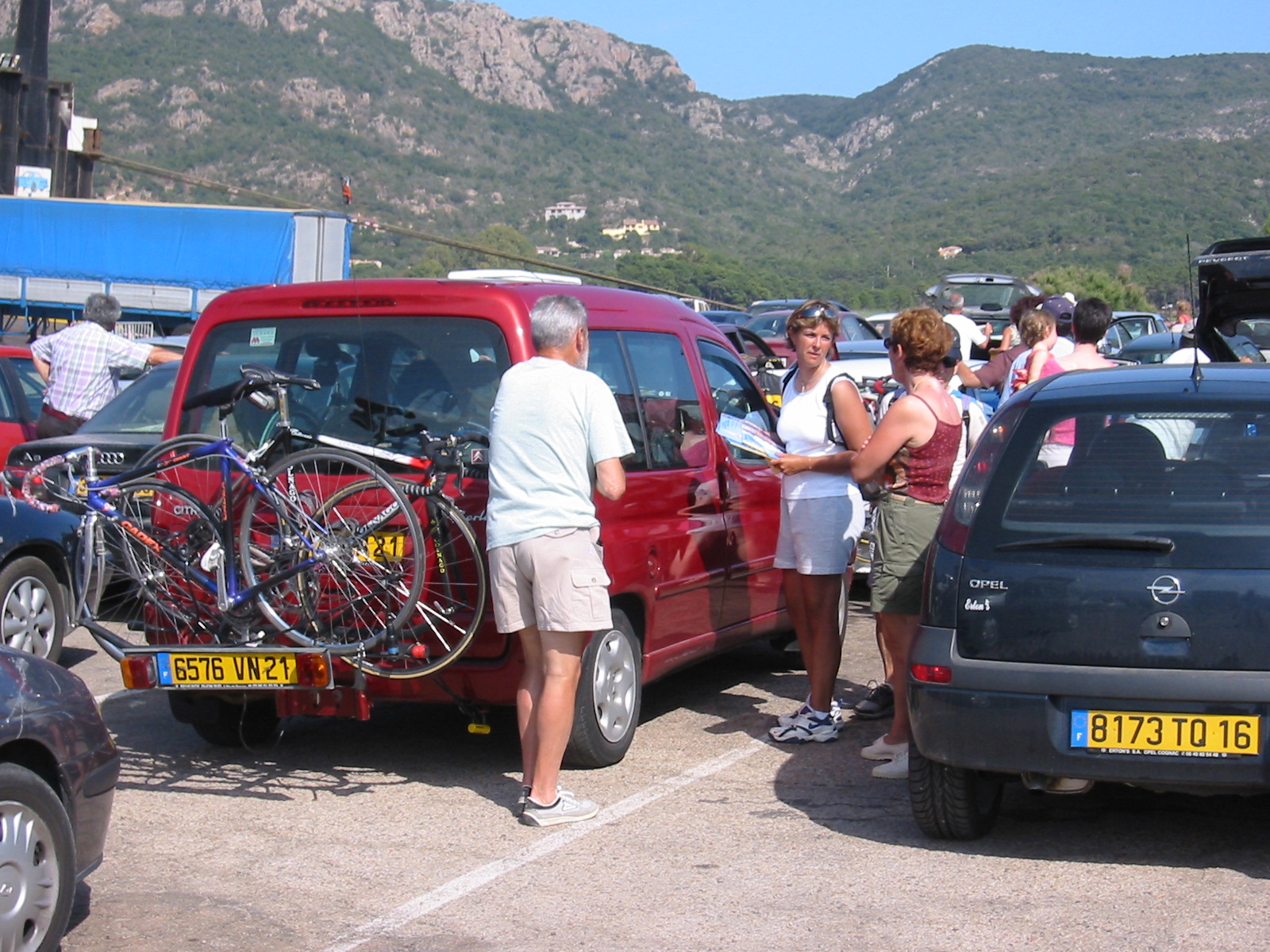 107-0795_IMG.JPG
