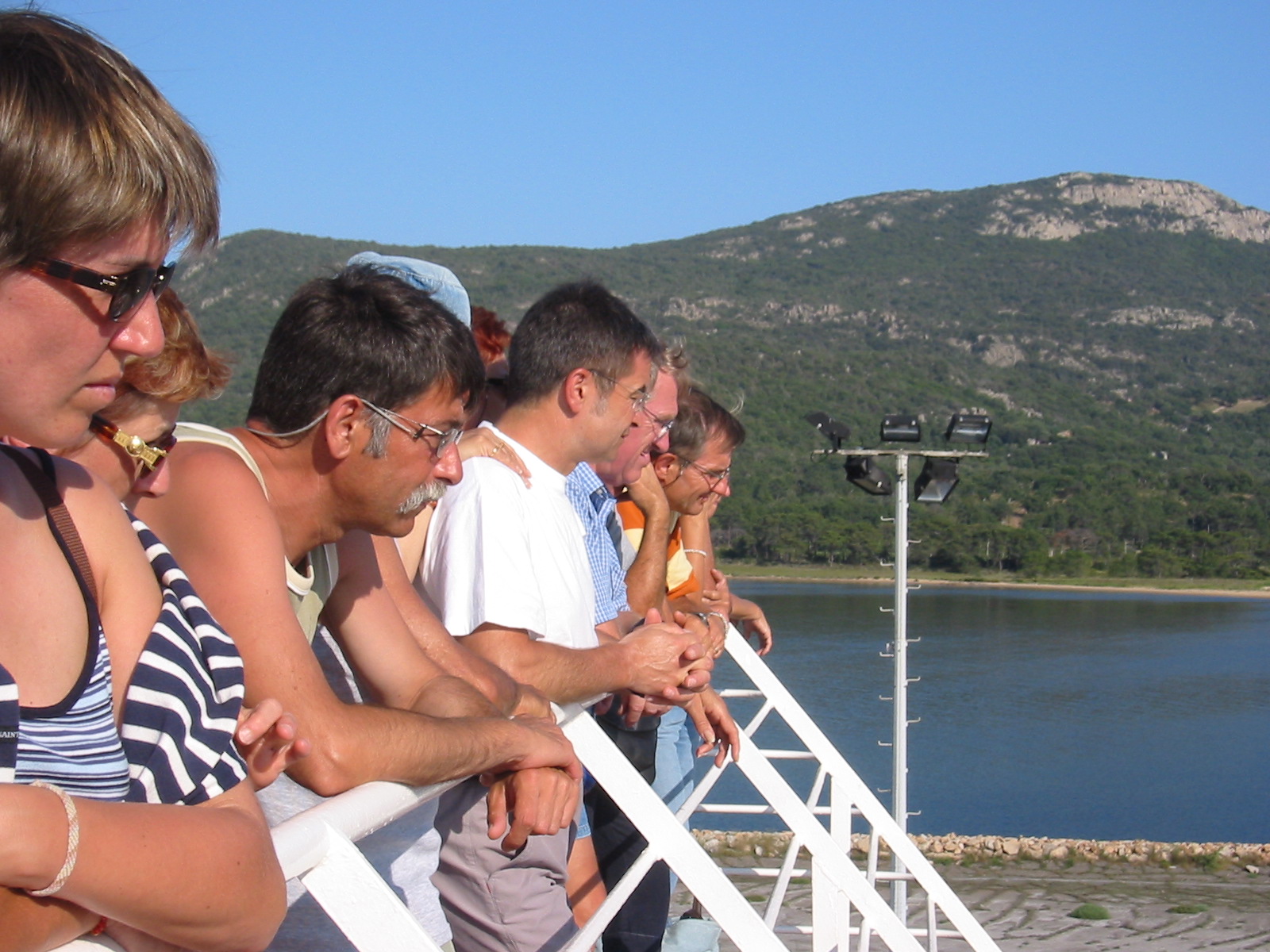 108-0807_IMG.JPG