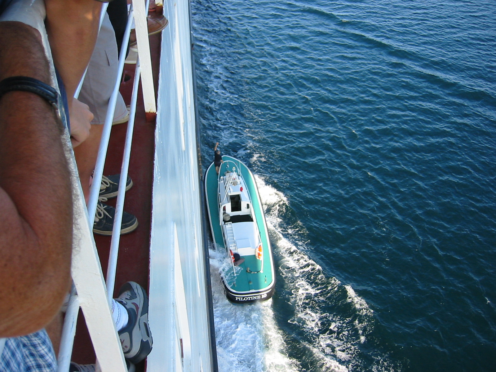 108-0818_IMG.JPG