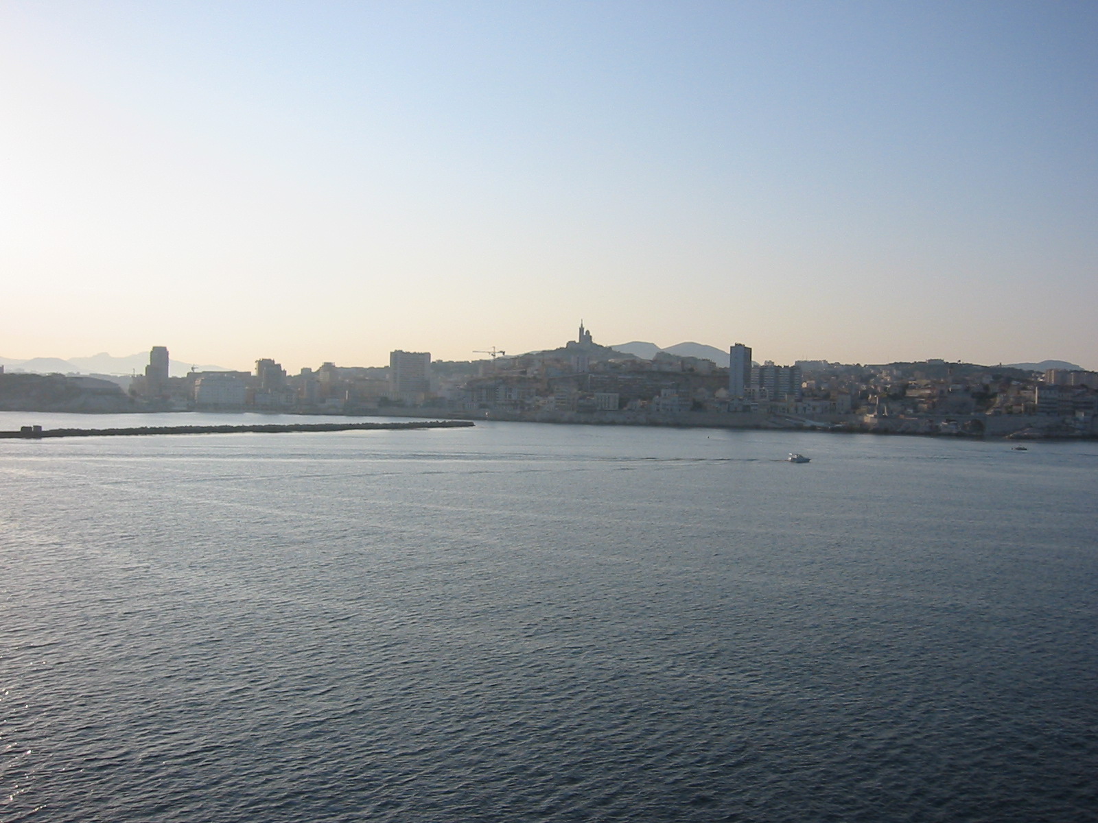 108-0843_IMG.JPG